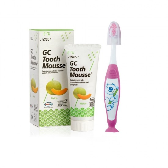 Set crema topica pe baza de apa GC TOOTH MOUSSE, pepene galben, 40g si periuta copii 0-7 ani roz Set crema topica pe baza de apa GC TOOTH MOUSSE, pepene galben, 40g si periuta copii 0-7 ani roz